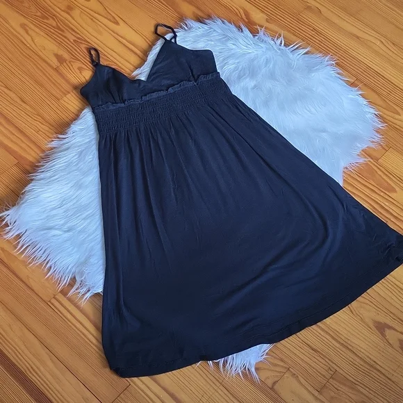 Old Navy Size Medium Black Spaghetti Strap Empire Waist Dress